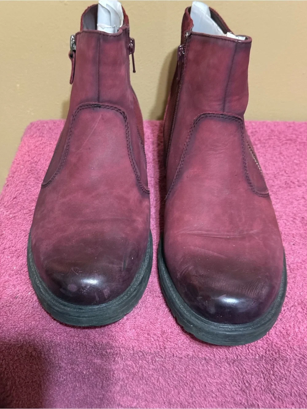 Burgundy women distressed zipper booties